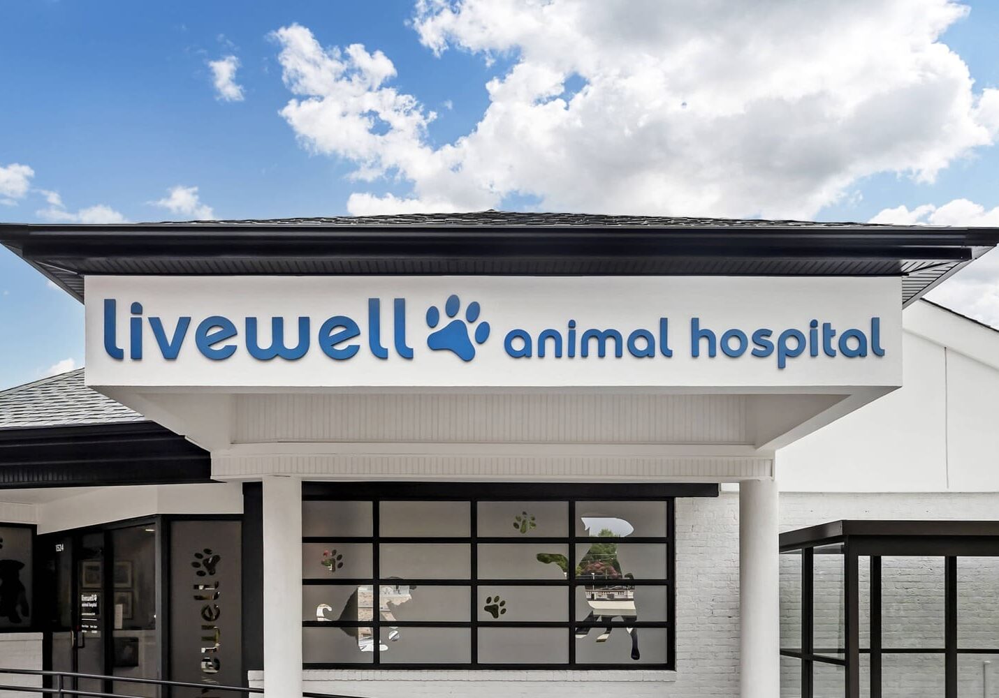 Livewell Animal Hospital of Elizabeth